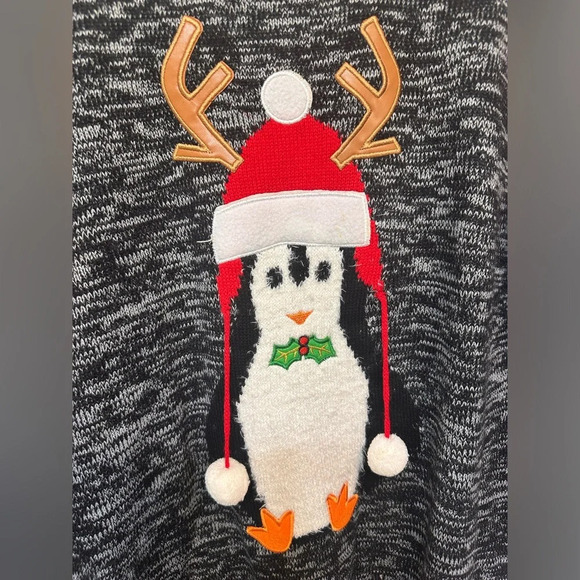 United States Sweaters black and red stripe penguin with reindeer hat sweater - Picture 4 of 7
